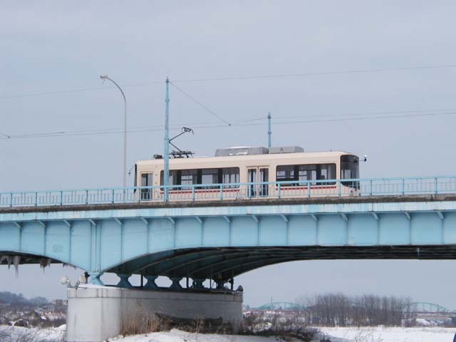 �s���S��